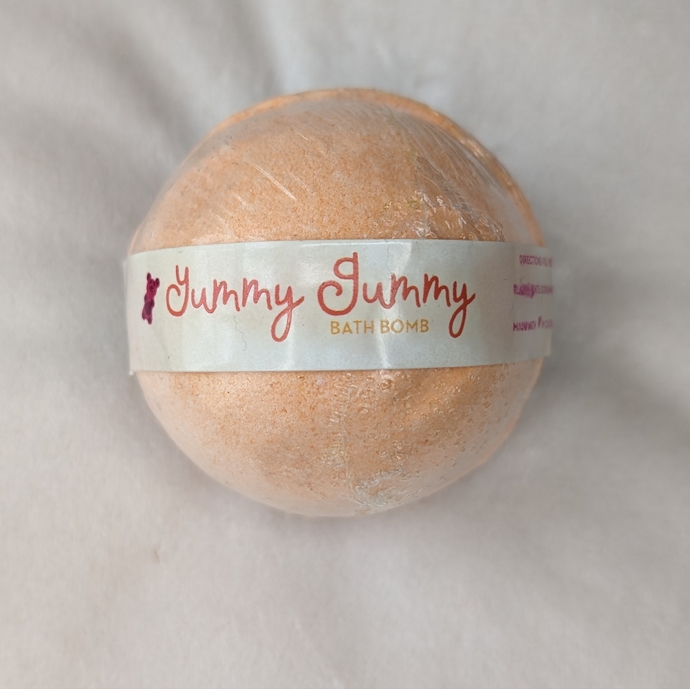Yummy Gummy Bath Bomb